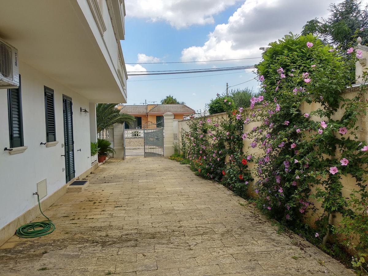 Dimora Liccisa Apartment Torre Lapillo Luaran gambar
